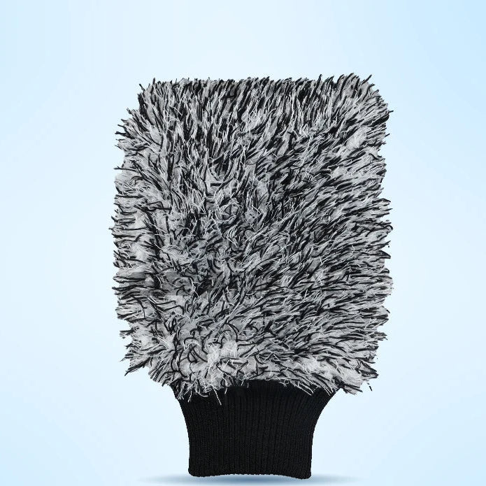 Wheel cleaning brush
