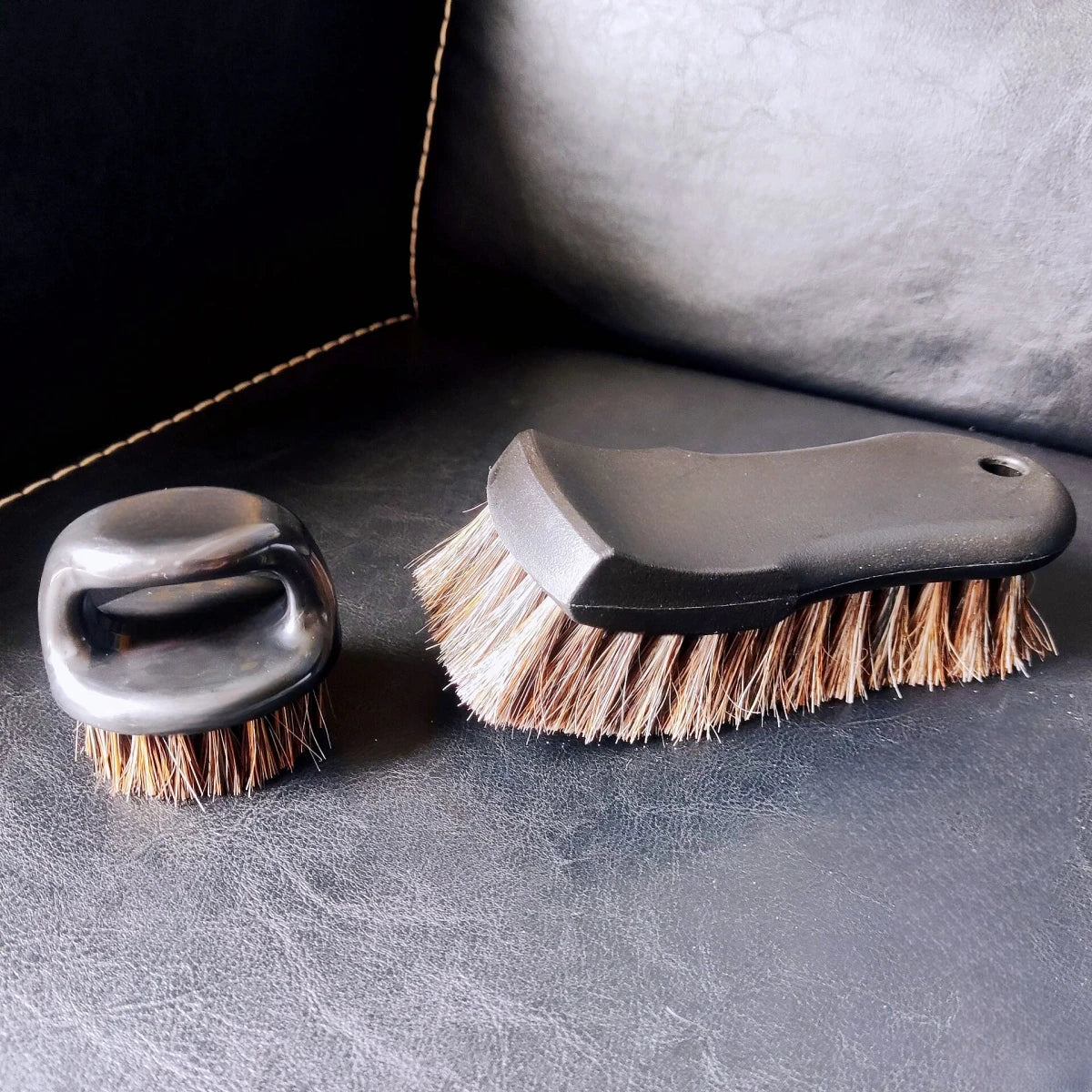 Horsehair Leather brush set